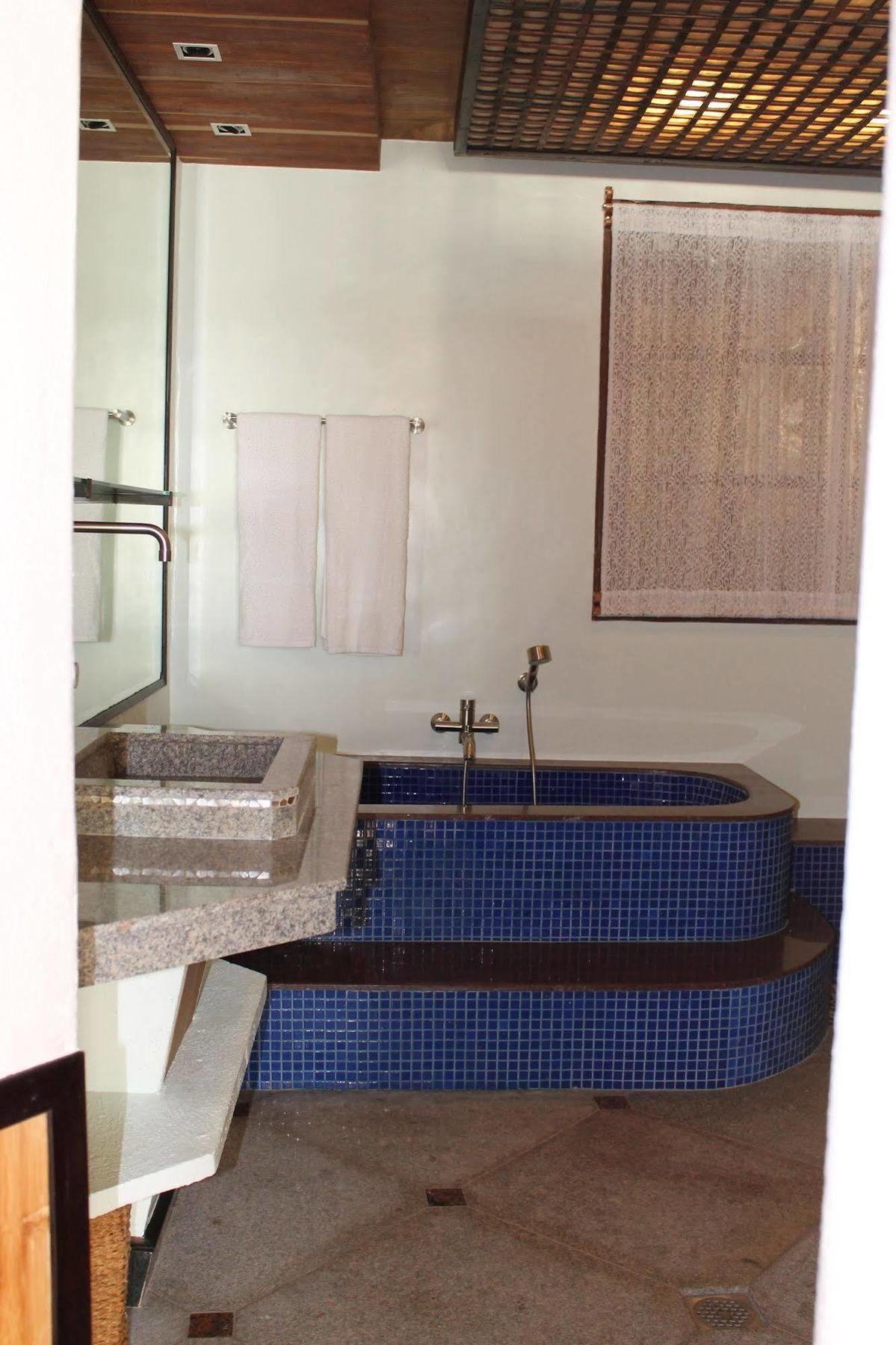 Noanoa Island (Adults Only) Hotel Taytay  Bagian luar foto