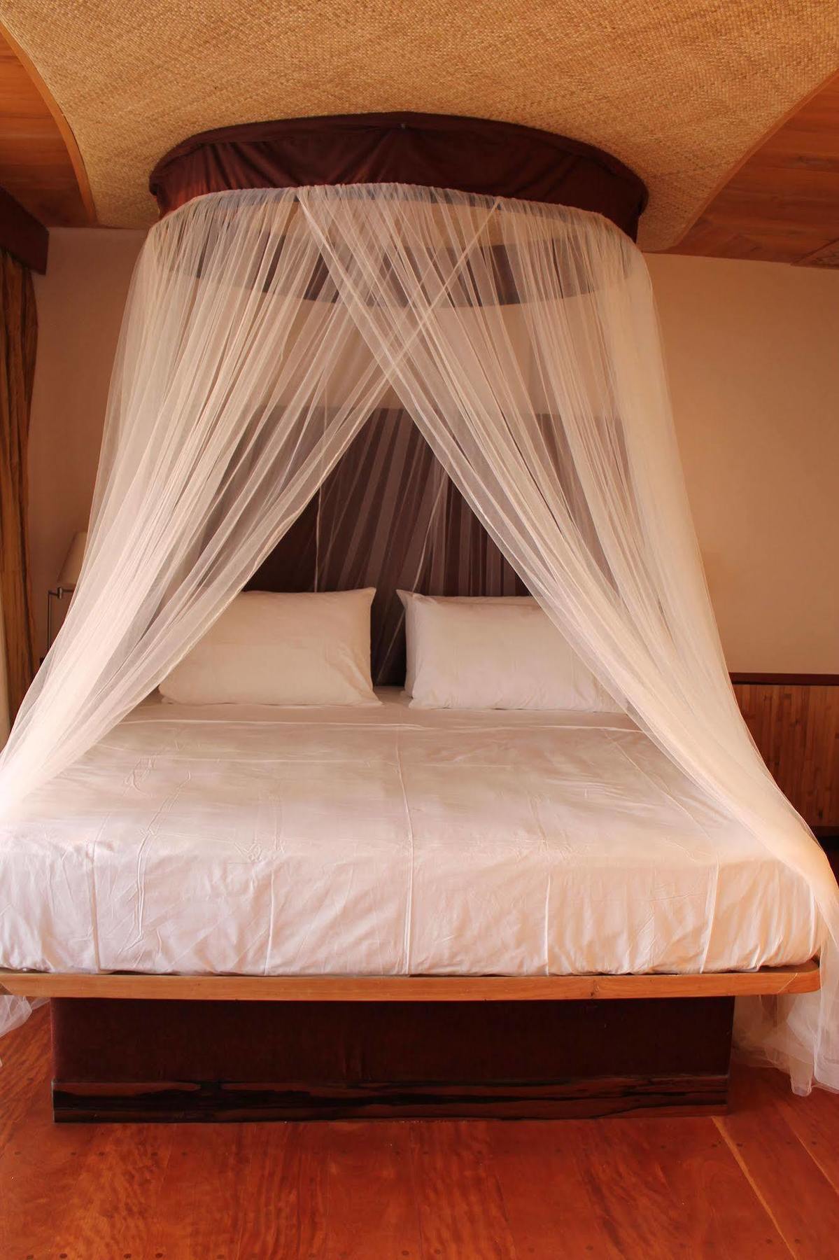 Noanoa Island (Adults Only) Hotel Taytay  Bagian luar foto